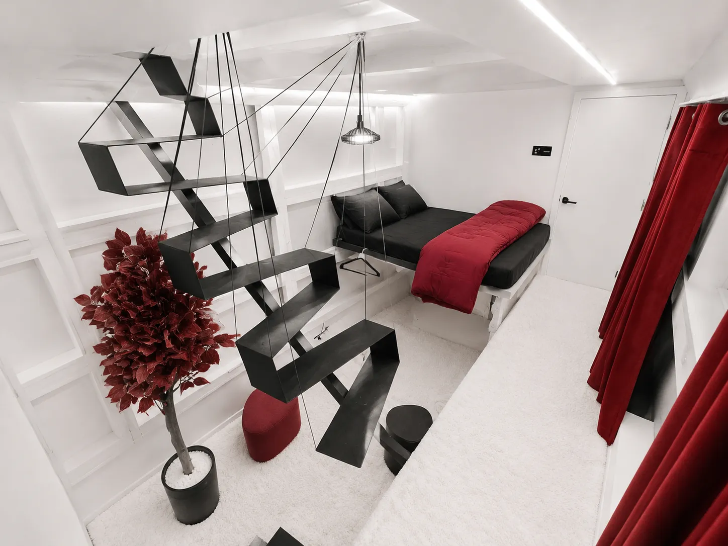 Royal Duplex Suite 101 photo 2